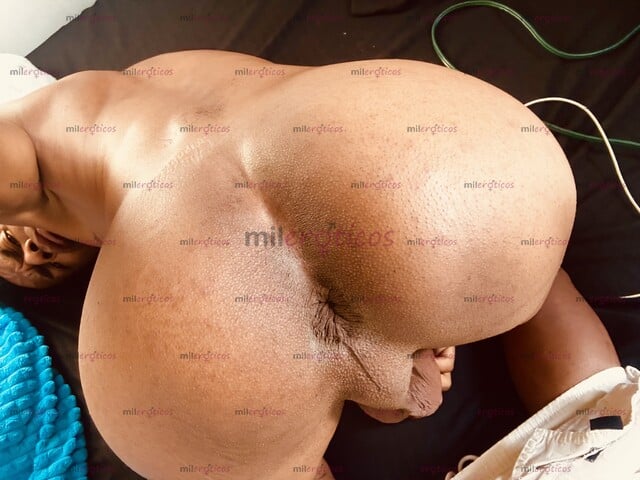 FOTOS DE MORENO VERGON VERSÁTIL Y MUY FETICHISTA