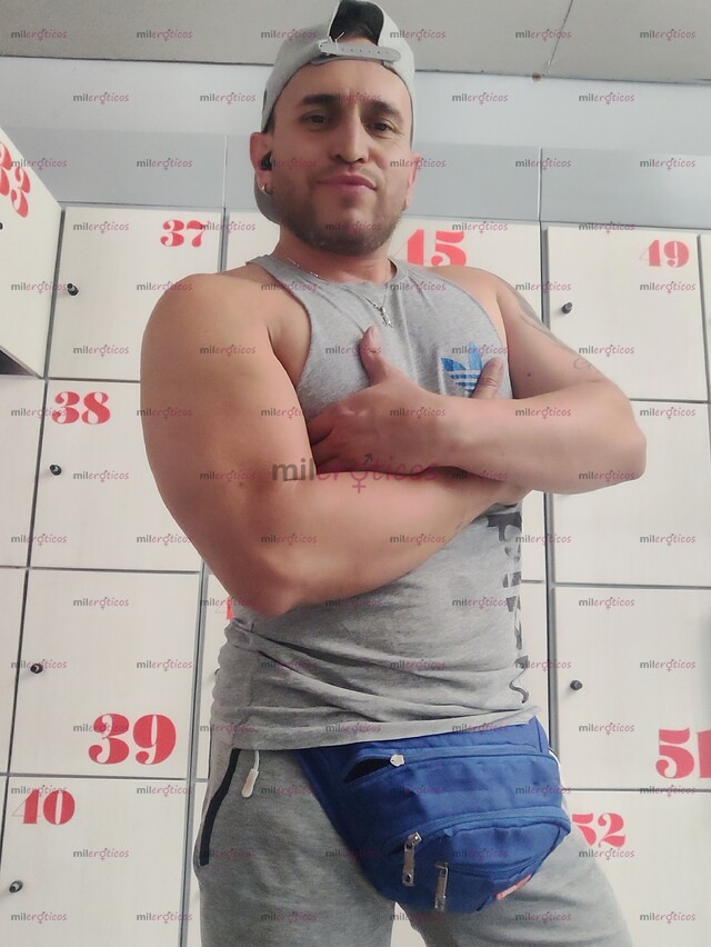 FOTOS DE DOS MACHOS PARA PASIVO SUMISO 100% AGUANTADOR LLORÓN QUE SUPLIQUE