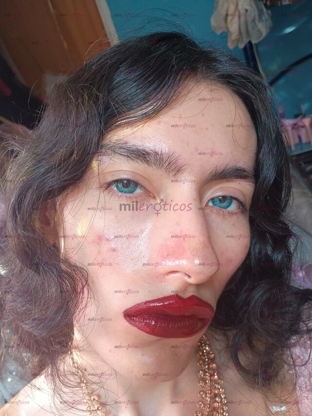 FOTOS DE 21 AÑOS DE EDAD. VENTA DE CONTENIDO.EN MOTELES POR FAVOR. MIS OJOS AZULES, MOTEL