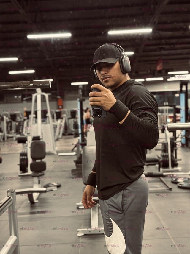 FOTOS DE HOLA, SOY CHICO ALTO, DE COMPLEXIÓN GRANDE XL, MORENO
