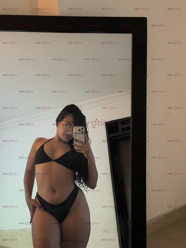 FOTOS DE NAOMI, CRESPA TRIGUEÑA DE LINDAA CURVAS VIP