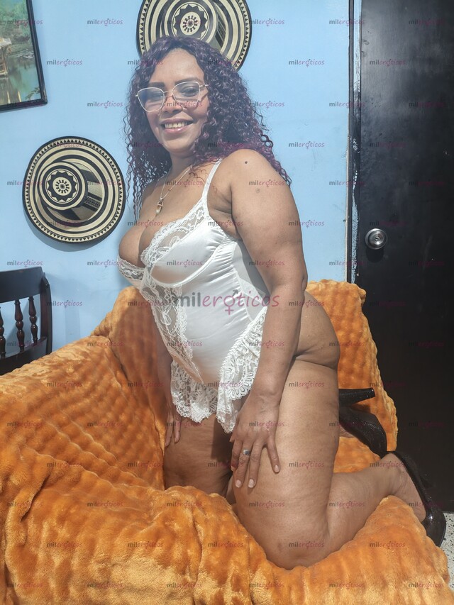 FOTOS DE BEN Y DISFRUTA DE UNA DELICIOSA PAJA RUSA Y DERAMATE EN MIS HERMOSAS TETAS