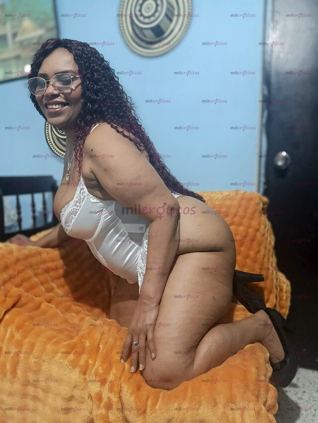 FOTOS DE BEN Y DISFRUTA DE UNA DELICIOSA PAJA RUSA Y DERAMATE EN MIS HERMOSAS TETAS
