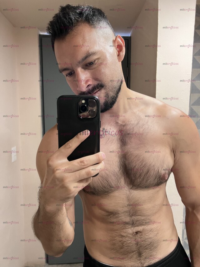 FOTOS DE DE VISITA EN MONTERREY POR PRIMERA VEZ, GUAPO MACHO HETERO CON 20 CM !!!