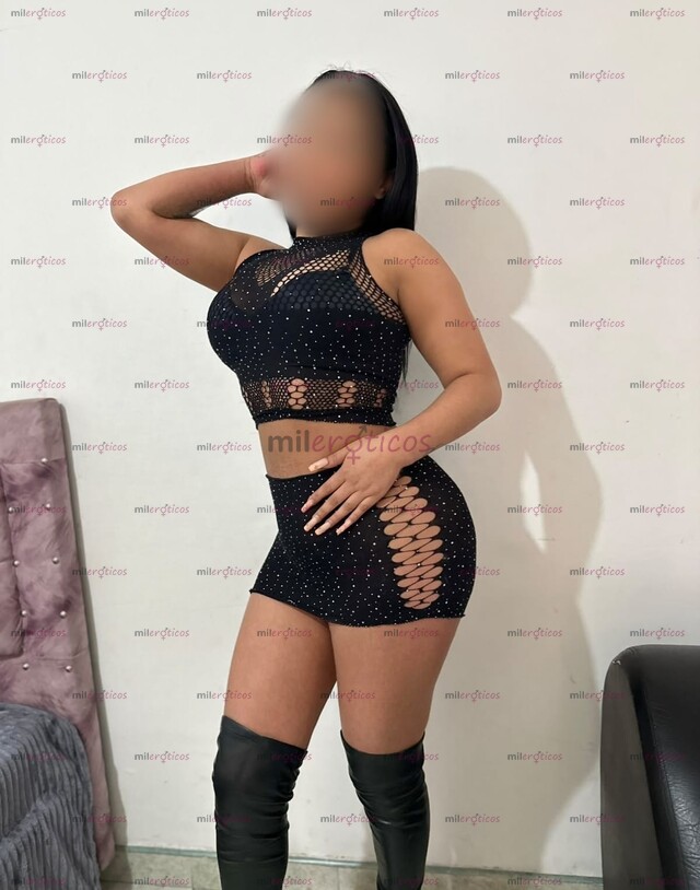 FOTOS DE DISPONIBLE PARA TI VANESA ESPECTACULAR CHICA DE COLA GRANDE