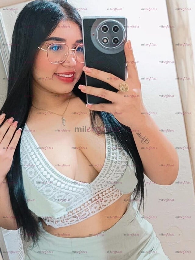 FOTOS DE SOY ANTONELLA PAISITA RECIÉN LEGADA PRIMERA VEZ EN CALI
