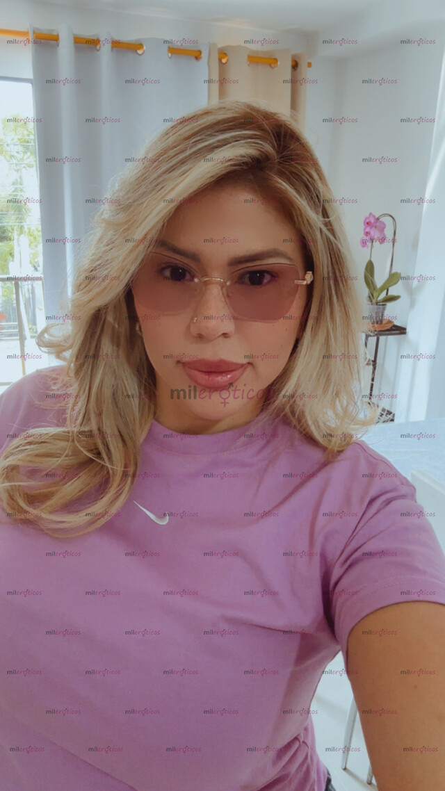 FOTOS DE SOY NICOLLE RUBIA MILF VOLUPTUOSA ,,TU MASAJISTA ERÓTICA Y SENSUAL .