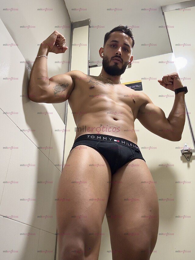 FOTOS DE COLOMBIANO BARBADO,VARONIL,DISCRETO Y COMPLACIENTE