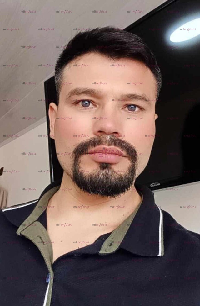 FOTOS DE MASAJISTA PROFESIONAL BOGOTÁ MASAJE ANTIESTRÉS Y BIENESTAR JHON