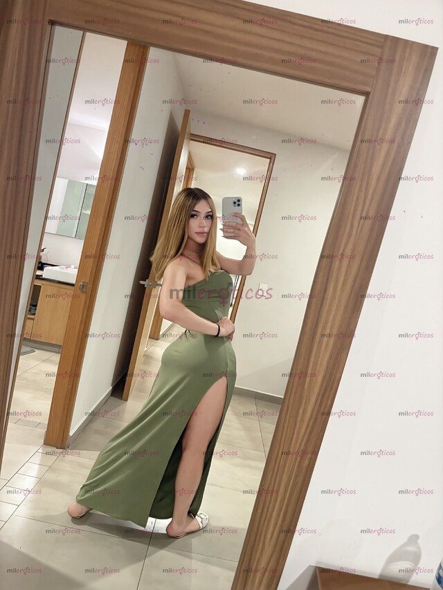 FOTOS DE DELICADA, FEMENINA Y LLENA DE PASIÓN POR CONSENTIRTE.
