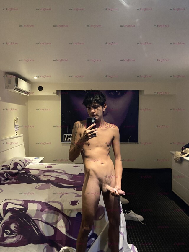 FOTOS DE HOLA, AQUÍ MORRITO DELGADO PERO CON BUENA VERGA DE 21CM SI PROBLEMA DE ERECCIÓN