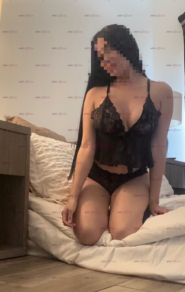 FOTOS DE BELLA BLANQUITA PELINEGRA, PASA UN MOMENTO INOLVIDABLE Y UN MOMENTO AGRADABLE!!