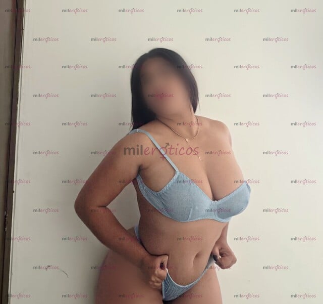 FOTOS DE ADRI, SEXI CALIENTE CON GANAS DE SEXO Y LOCURAS CON APTO PRIVADO