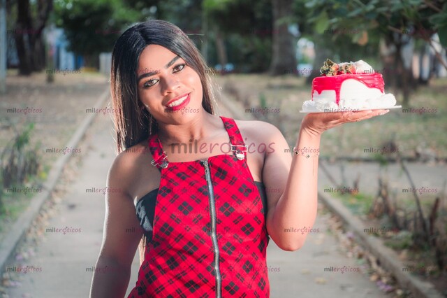 FOTOS DE CHICA SEXY CALIENTE CULO GRANDE Y EN BUSCA DE DIVERSIÓN
