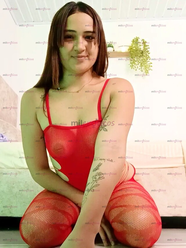 FOTOS DE SOY SOFIA SEXY Y COMPLACIENTE COLOMBIANA DISPUESTA A SATISFACERTE