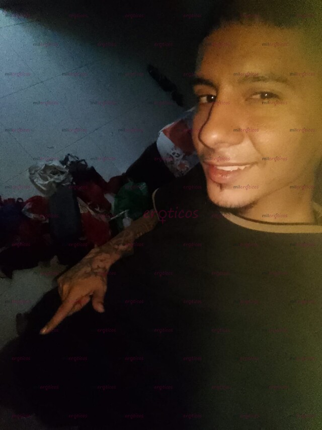 FOTOS DE CHICO VERGON CON MUCHAS GANAS DE COMPLACERTE