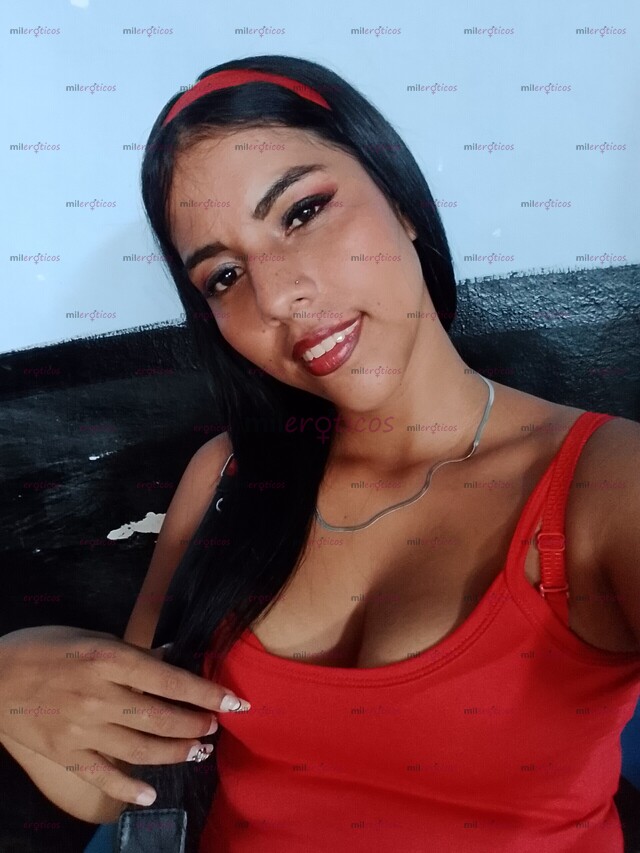 FOTOS DE TE LLEGÓ TU DEMONIA LA QUE TE VA CUMPLÍR TODO SUS FETICHE A LO RIKO