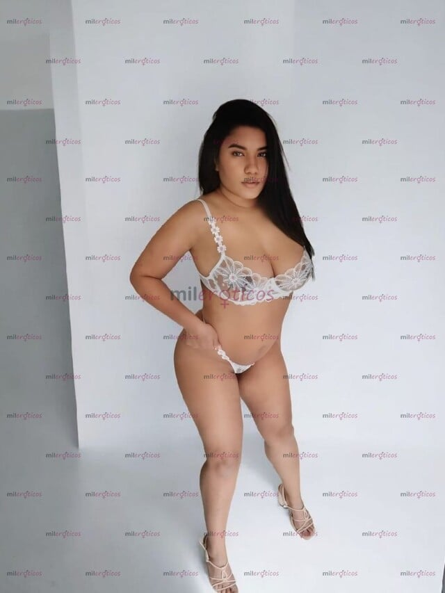 FOTOS DE SCORT DE LUJO SENSUAL Y COMPLACIENTE SEXO ORAL DELICIOSO PAPI