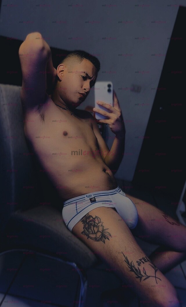 FOTOS DE HOLA AQUÍ CHAVITO VERGON CON 22 CM DE PURO AMOR ENTRON ACTIVO