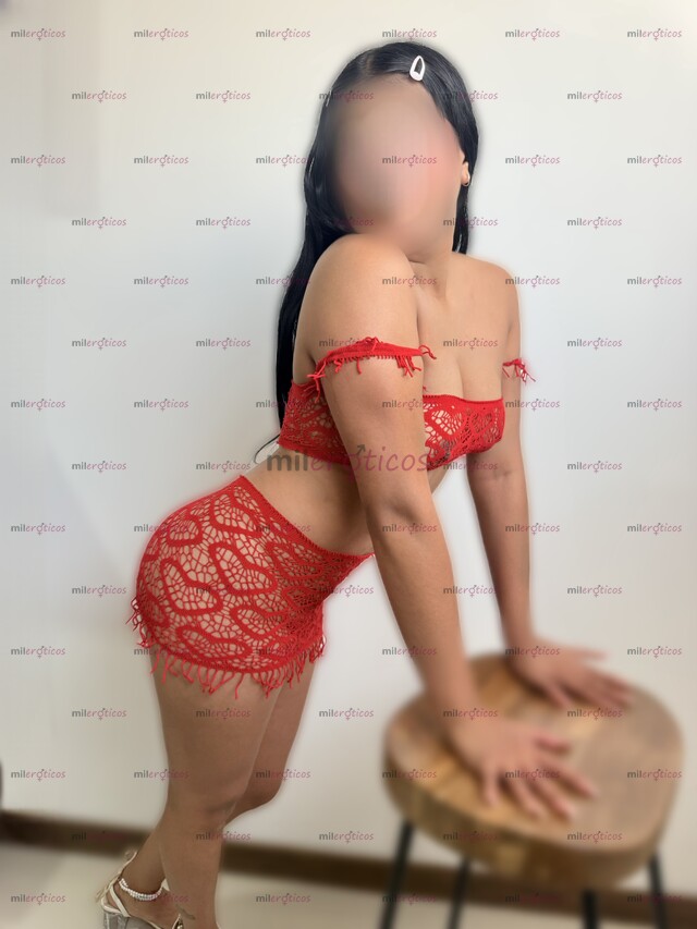 FOTOS DE MORENITA CANDENTE, DELGADITA COMO EN LAS FOTOS, 19 AÑOS