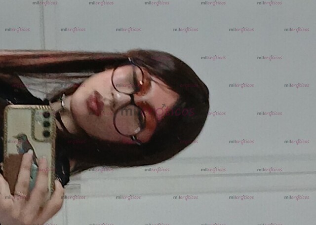 FOTOS DE HOLA TENGO 20 AÑOS SOY UNA NENA FLACA, ALTA, CON UNA CARA MUY LINDA.