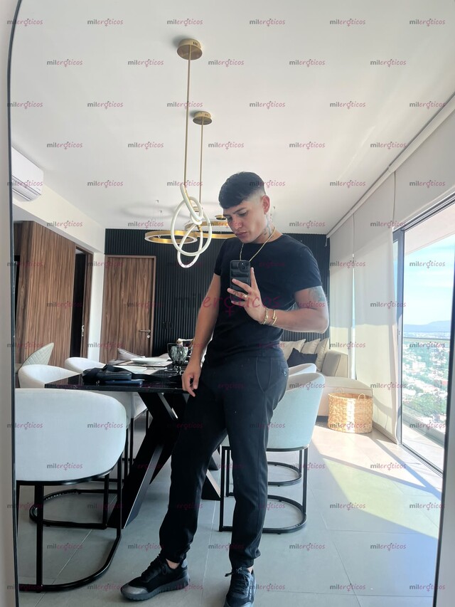 FOTOS DE LA MEJOR EXPERIENCIA VIP. SEXY MODELO LATINO