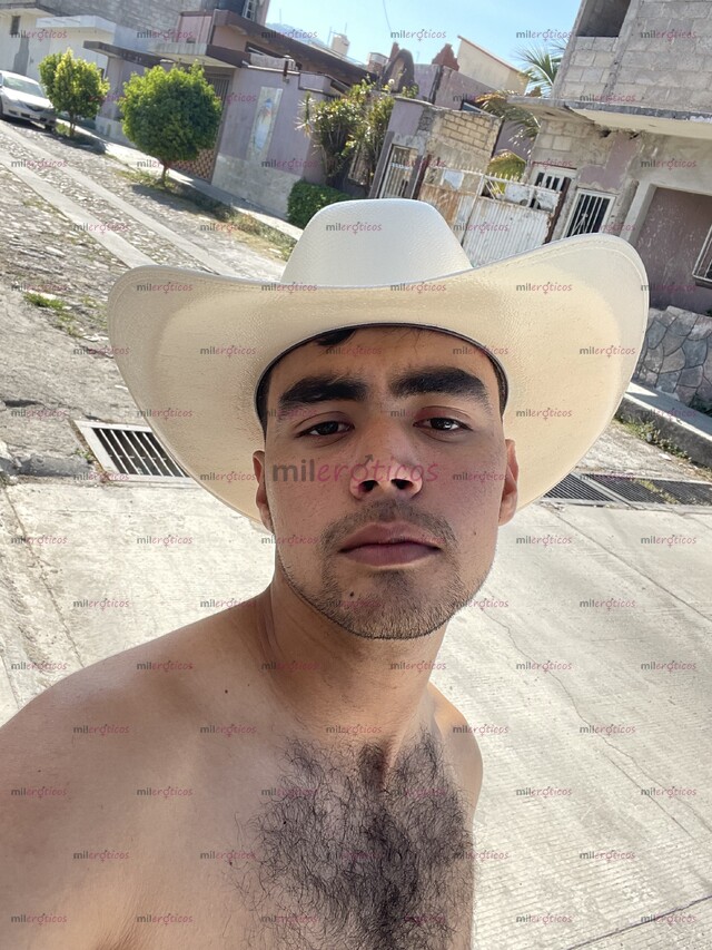 FOTOS DE PARCERITO CON 23 CM DE VERGA PARA TI VELLUDO