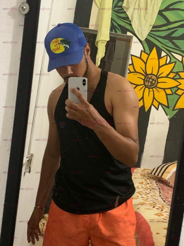FOTOS DE PARCERITO CON 23 CM DE VERGA PARA TI VELLUDO