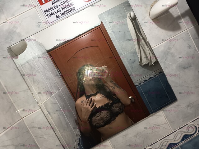 FOTOS DE SOLO DOMICILIOS MI AMOE HERMOSA POLLITA DISPONIBLE EN TU CUIDAD