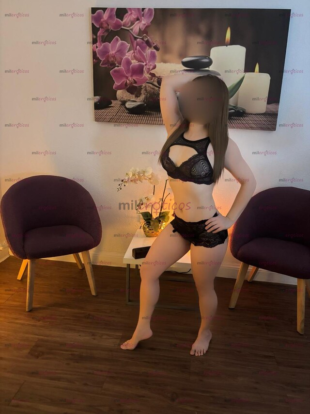 FOTOS DE HOLA AMOR MI NOMBRE ES DANA TE BRINDO UN MASAJE EXCLUSIVO Y RELAJANTE