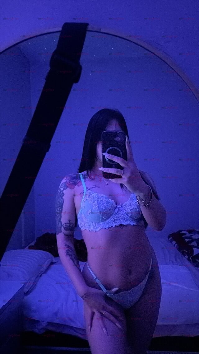 FOTOS DE SEXI FLACA BUSCA COMPLACERTE SOY REAL Y 100% SEGURA CONTACTAME