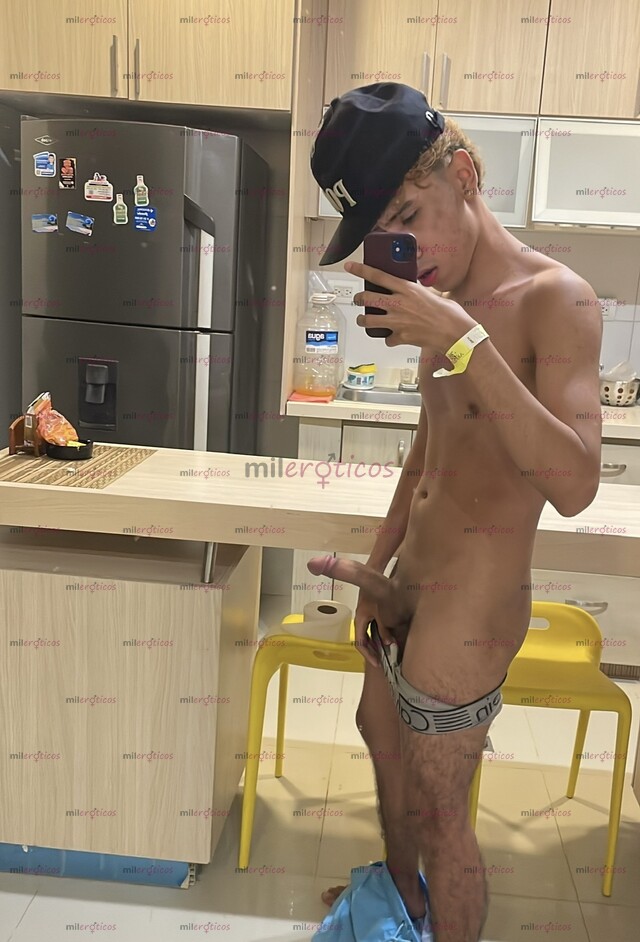 FOTOS DE POLLO VERSÁTIL DISPUESTO A TODO, LO Q TÚ QUIERAS YO TE LO CUMPLO
