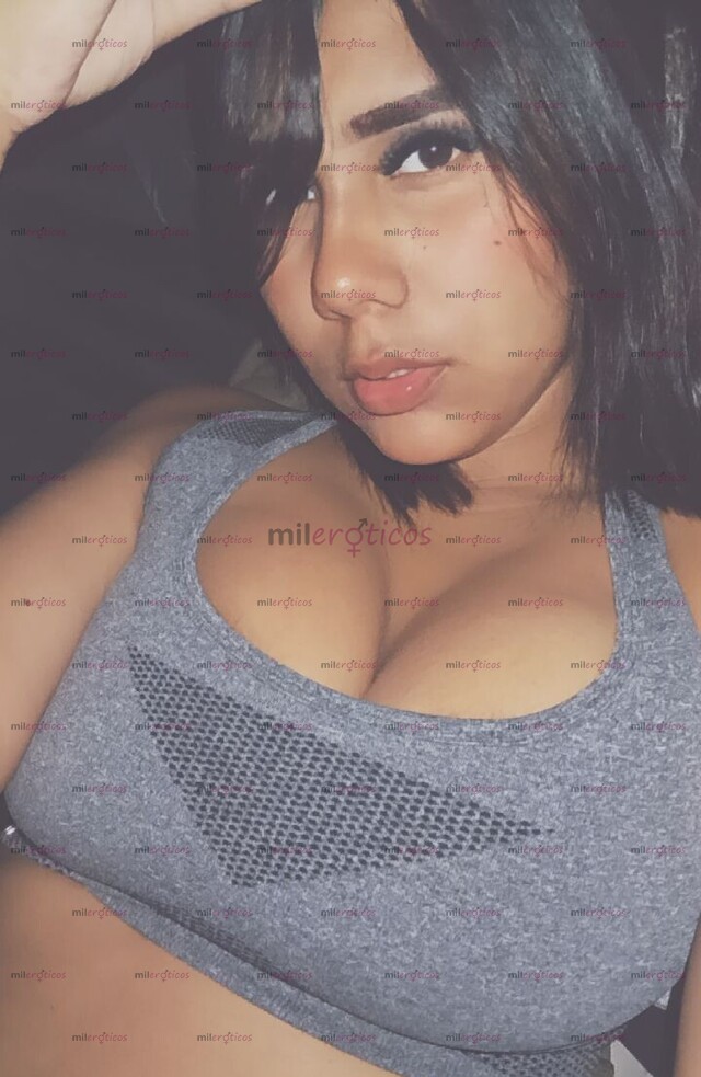 FOTOS DE MORENA TETONA CON VAGINA GRANDE DESDE 10K