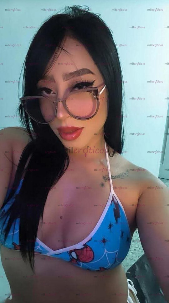 FOTOS DE LIZZ JOVE HERMOSA CON CUERPO EXOTICO PEZONES PERFORADOS AGRADABLE Y DIVERTIDA
