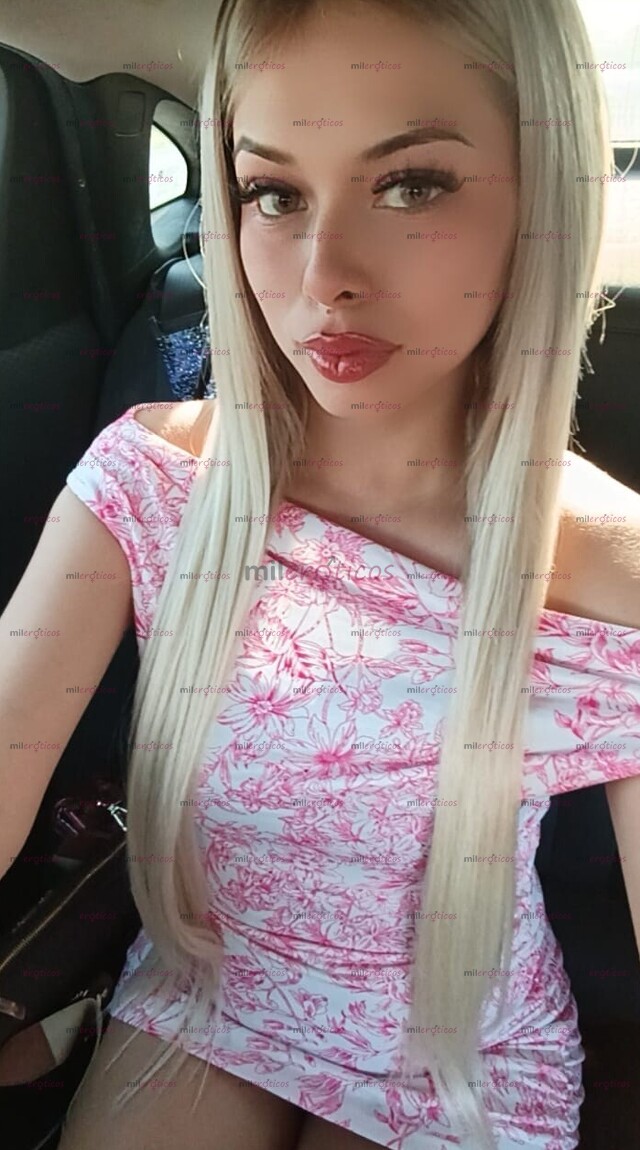 FOTOS DE HERMOSA WERITA 20 AÑOS DELGADITA CON BONITOS OJOS VERDES