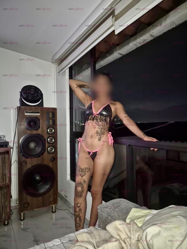 FOTOS DE BRENDA FLAQUITA TALLADORA NUEVA EN LA PAGINA