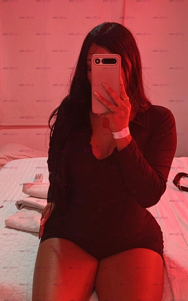 FOTOS DE HOLA ME ENCANTA CHUPAR PENES Y QUE ME LA CHUPEN SOY UNA CHICA DE 18