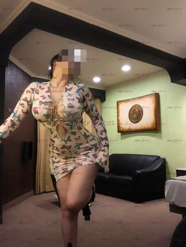 FOTOS DE BIZCOCHITO BBY.!!! CON LUGAR, BELLEZA,PORTÉ Y UN ATRACTIVO EXCITANTE