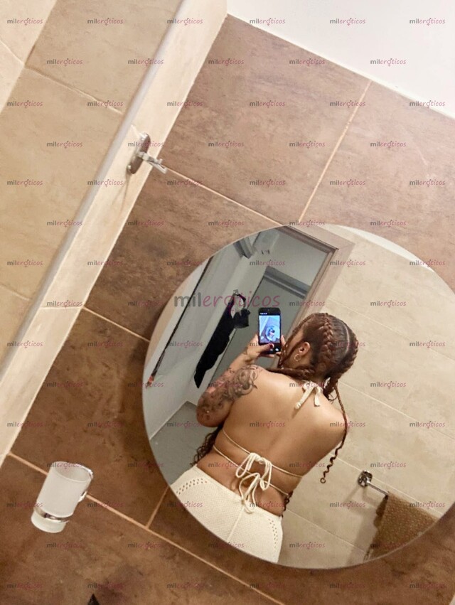 FOTOS DE LAURA NUEVAMENTE EN TU CIUDAD LINDA CHICA ESTROVERTIDA CERVICAL ATENTA Y MUY COM