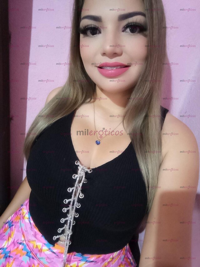 FOTOS DE SOLO HOY Y MAÑANA HERMOSA MUJER DE PIEL BLANCA, ALTA, BONITA Y CON VAJINA ROSITA