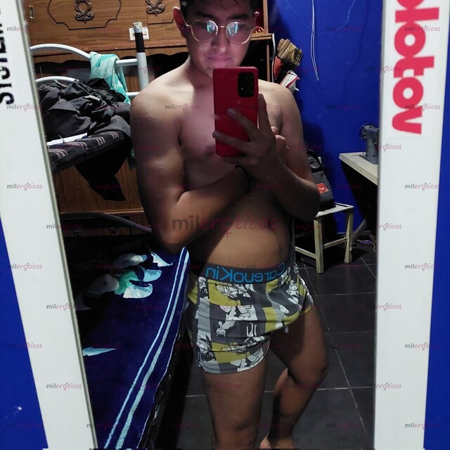 FOTOS DE CHICO POBLANO 25 AÑOS, TENGO LA VERGA BIEN DURA