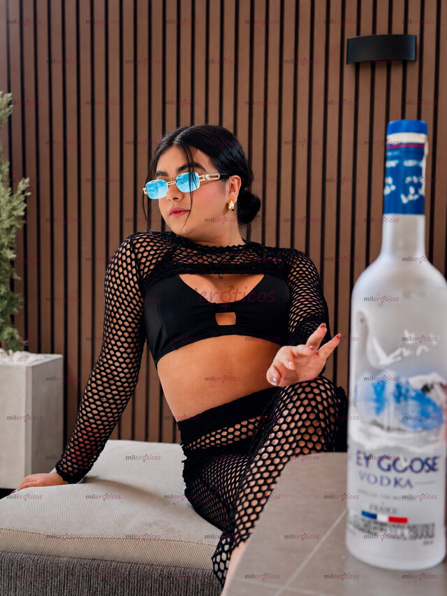 FOTOS DE ELEGANCIA, DISCRECIÓN Y UNA EXPERIENCIA INOLVIDABLE. ESCRÍBEME Y CONOCE MÁS.