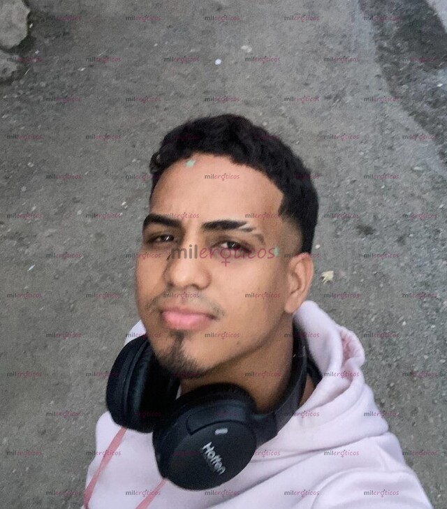 FOTOS DE SOY UN CHICO EXTROVERTIDO MENTE ABIERTA DISPUESTO A ESTAR CONTIGO