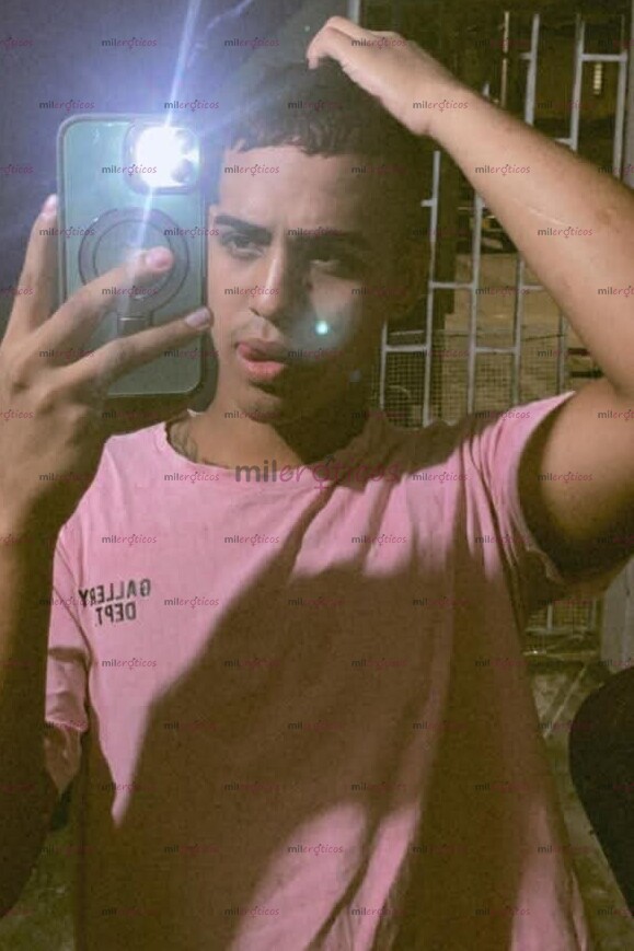 FOTOS DE SOY UN CHICO EXTROVERTIDO MENTE ABIERTA DISPUESTO A ESTAR CONTIGO