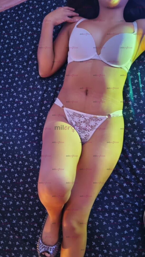 FOTOS DE LIZA PETIT NUEVA EN EL AMBIENTE 18 AÑOS PAPI DELGADITA RICA AL NORTE DE LA CIUD