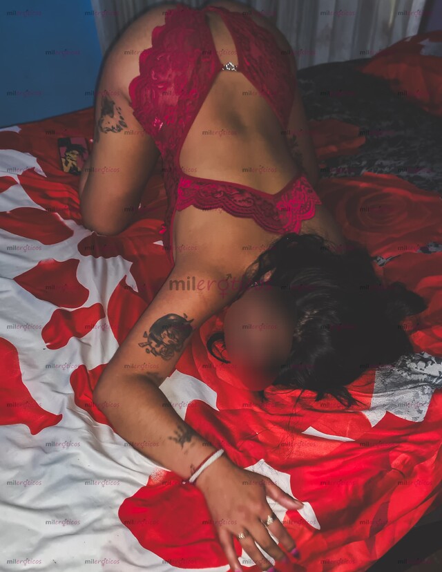 FOTOS DE LLEGÓ A DUITAMA UNA NIÑA LINDA JUGUETONA UNA MORENA TATUADA CON BUEN CUERPO DESP
