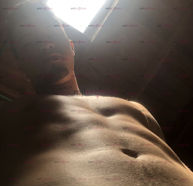 FOTOS DE POLLO JOVEN, EXCLUSIVO, CUERPO DE GYM PUESTO PARA TII