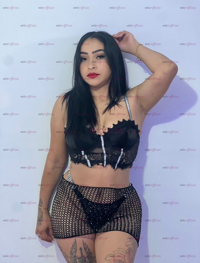 FOTOS DE SAMY UNA DELICIOSA FLACA DE 25 AÑOS,ADICTA AL SEXO SALVAJE UNA EXPERIENCIA UNICA