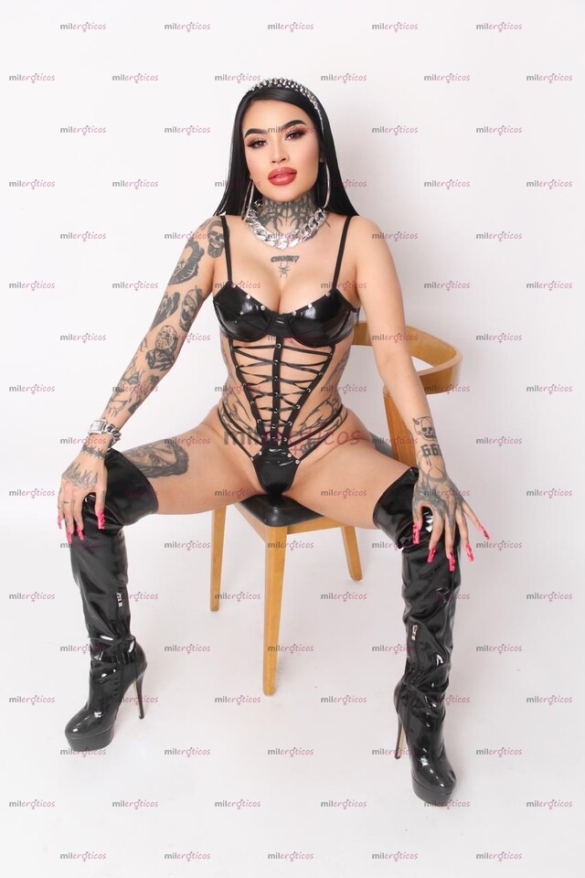 FOTOS DE EXOTICA TATUADA ALTA TETONA CULONA SEXY CON LUGAR EN NARVARTE