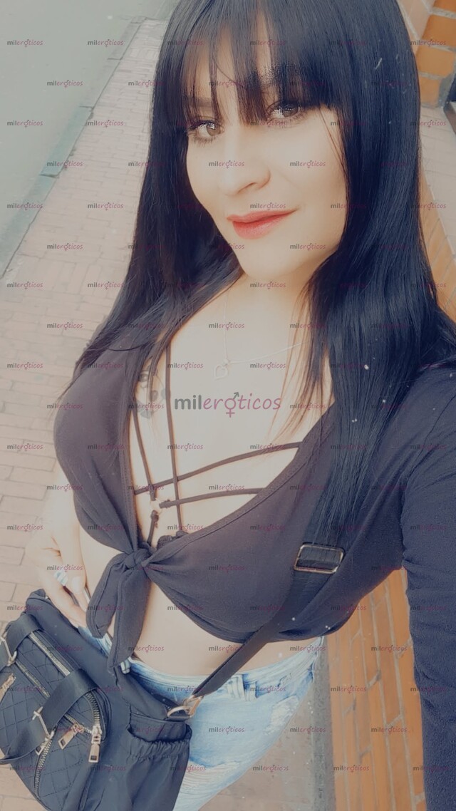 FOTOS DE CHICA TRANS ARDIENTE ARRECHA Y MUY COMPLACIENTE